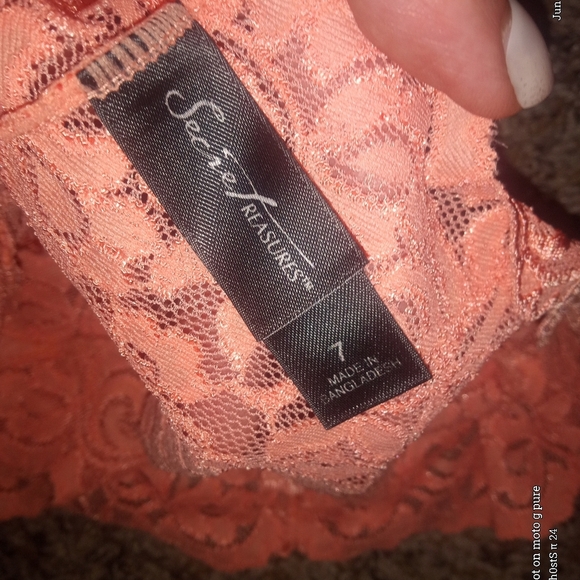 Secret Treasures Women's Jeweled Signature Lace Cheeky Panty - Picture 6 of 8